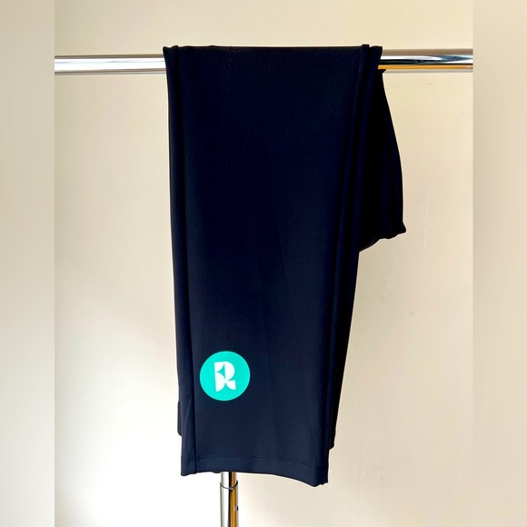 Real Pilates Pants - Sita Brand - Picture 4 of 4